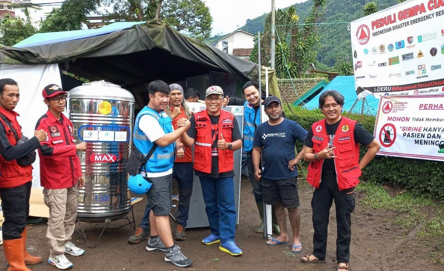 Teknik bertahan hidup saat gempa bumi