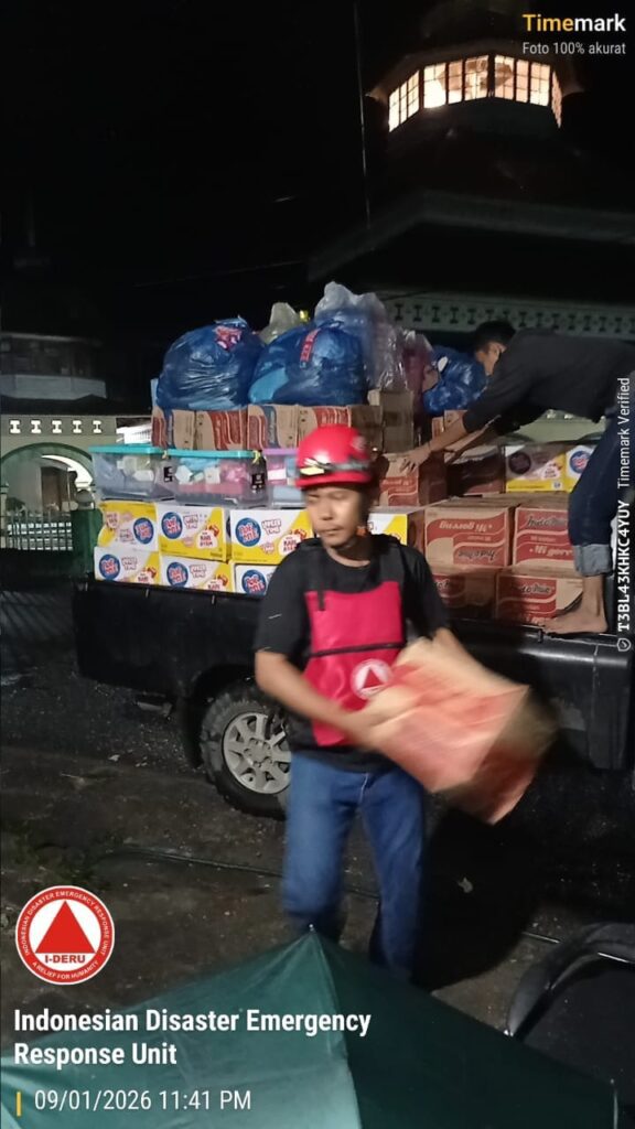 Bencana Banjir Bandang di Maninjau Sumatera